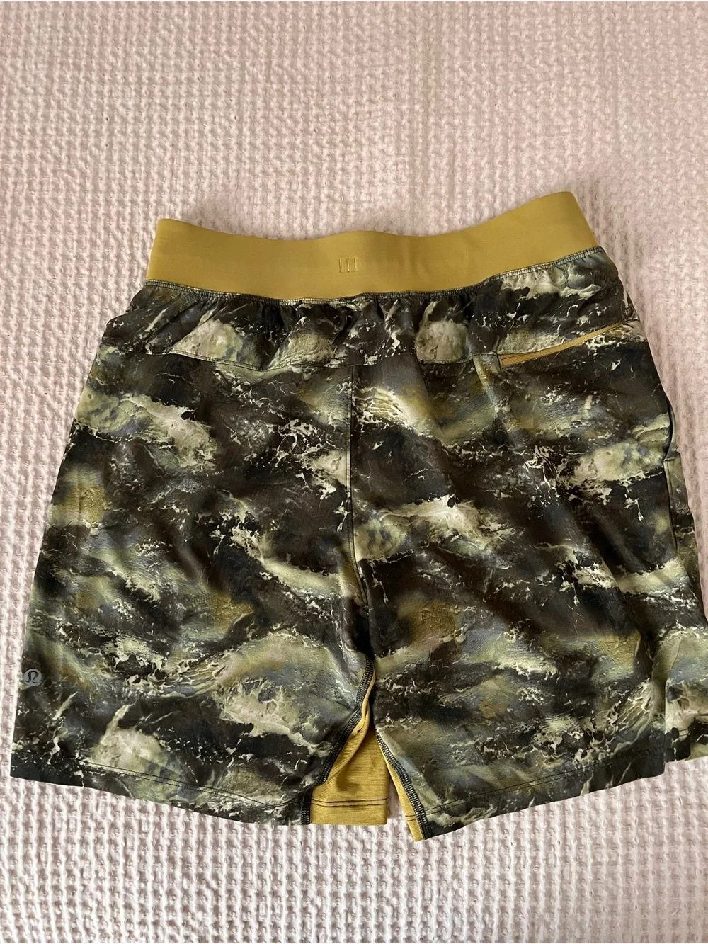 Lululemon T.H.E. Short 7